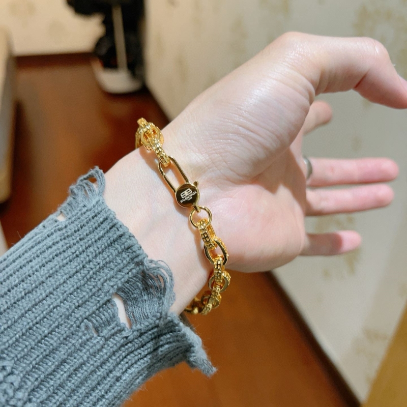 Ba1en*iaga bracelets